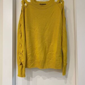 SHEIN Mustard Yellow Crew Neck Sweater with open sleeves cross pattern lightw M